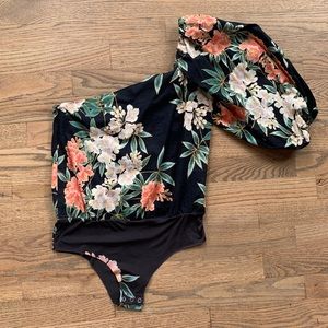 Zara one shoulder tropical floral bodysuit top